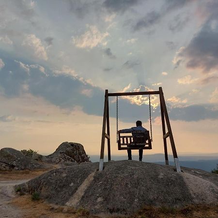 La Casa de las rocas - Ribeira Sacra Nogueira de Ramuín Exterior foto